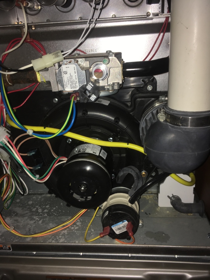 Thorncliffe, AB - Install vendor motor 337938-775-cbp carrier Thorncliffe, AB - Install vendor motor 337938-775-cbp carrier