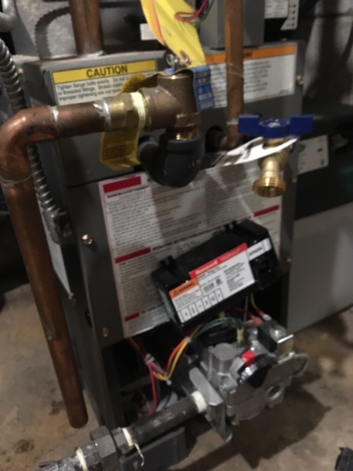 Thorncliffe, AB - Replaced ignition module on  Raypak boiler Thorncliffe, AB - Replaced ignition module on  Raypak boiler