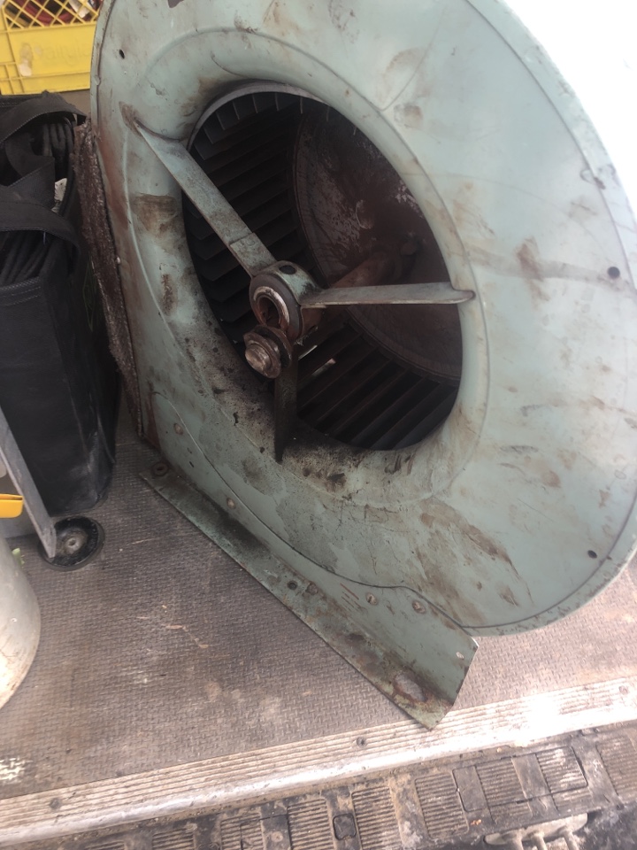 Thorncliffe, AB - Repair. Furnace pulled fan replaced Thorncliffe, AB - Repair. Furnace pulled fan replaced