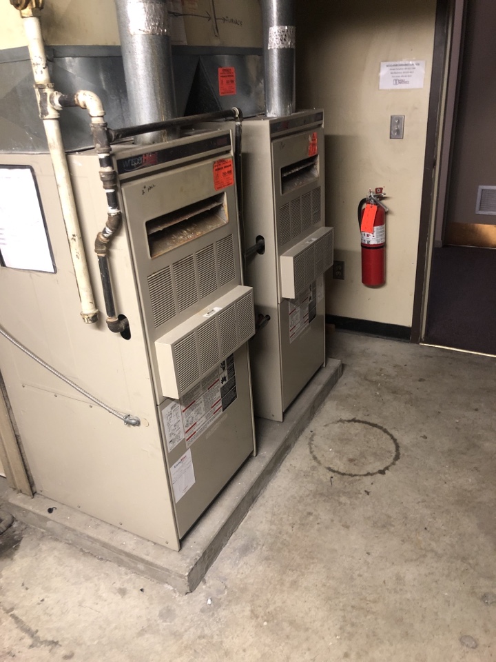 Thorncliffe, AB - Smell in the hallway. Checked and found traps to be empty in mechanical room .    Thorncliffe, AB - Smell in the hallway. Checked and found traps to be empty in mechanical room .