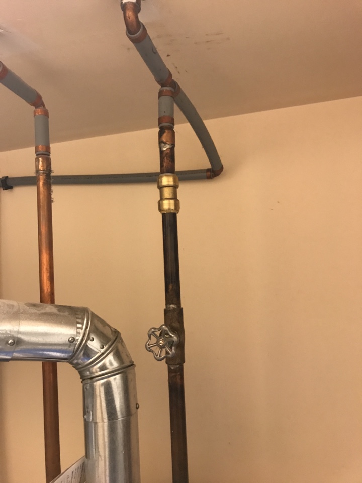 Thorncliffe, AB - Leak on hwt Thorncliffe, AB - Leak on hwt