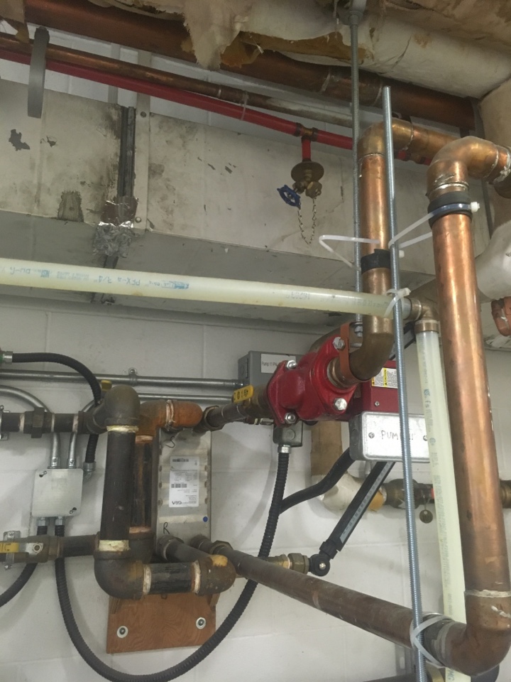Thorncliffe, AB - Plumber needed for hot water recirculation line repairs Thorncliffe, AB - Plumber needed for hot water recirculation line repairs